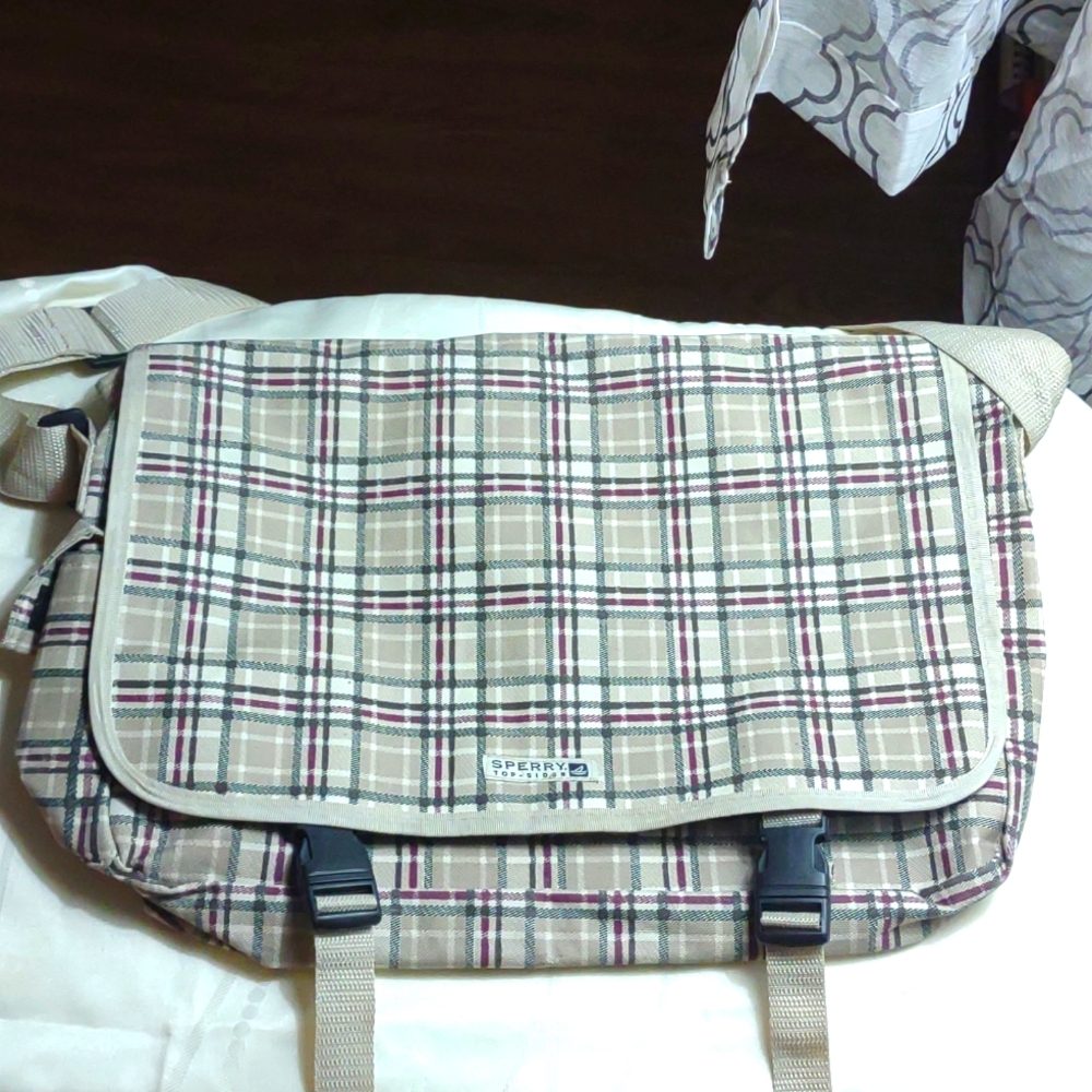 Sperry crossbody mens bag